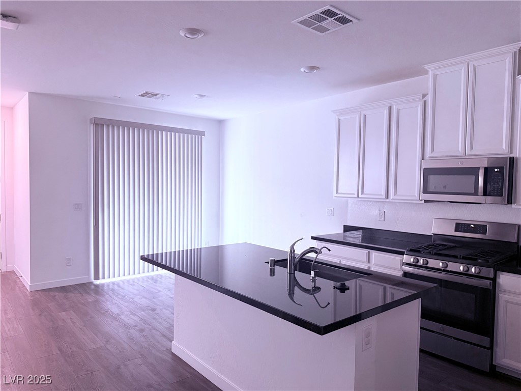 5730 Sky Pointe Drive 109 Property Photo