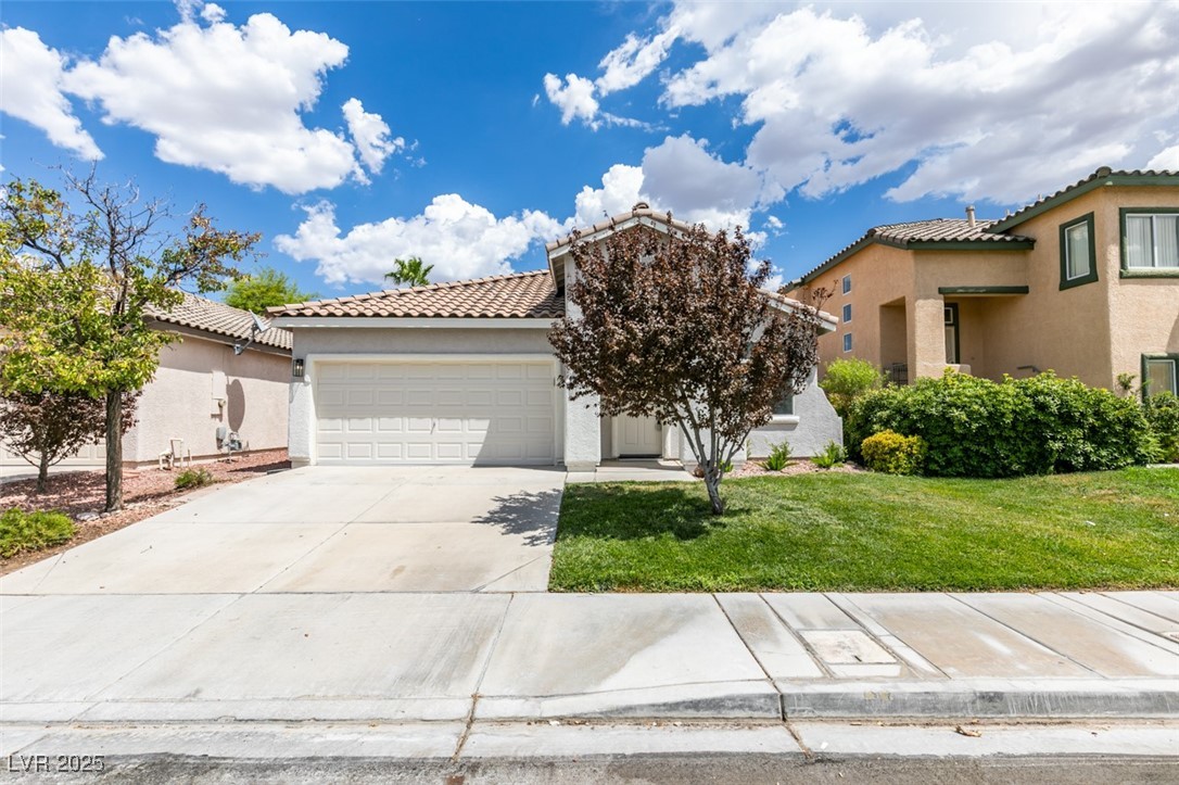 10976 Salernes Street Property Photo