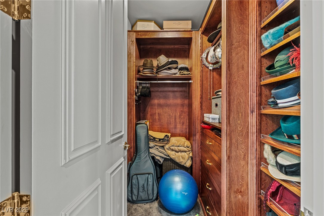 2877 Paradise Road 3303 Property Photo 95