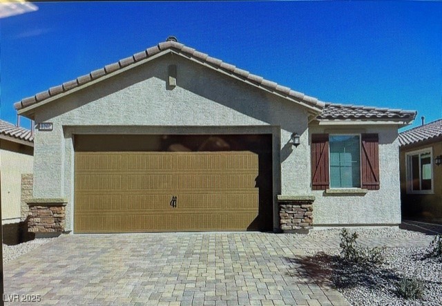 1202 Edel Hest Avenue Property Photo