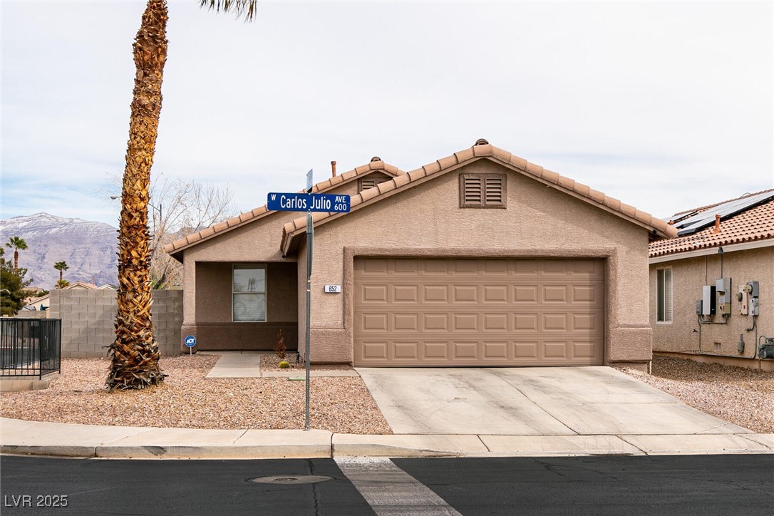 652 Carlos Julio Avenue Property Photo 1