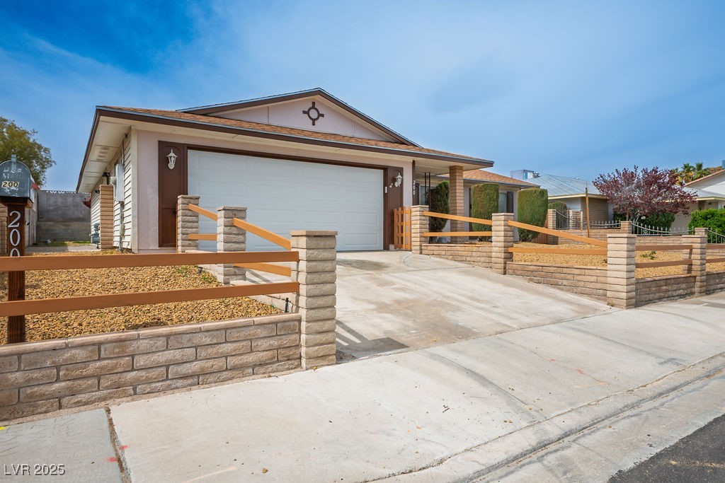 200 Celia Place Property Photo