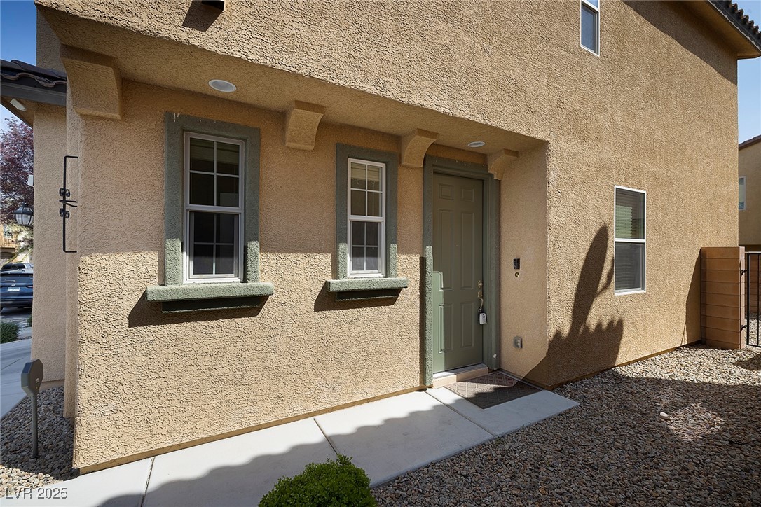 7731 Ornamento Way Property Photo 4