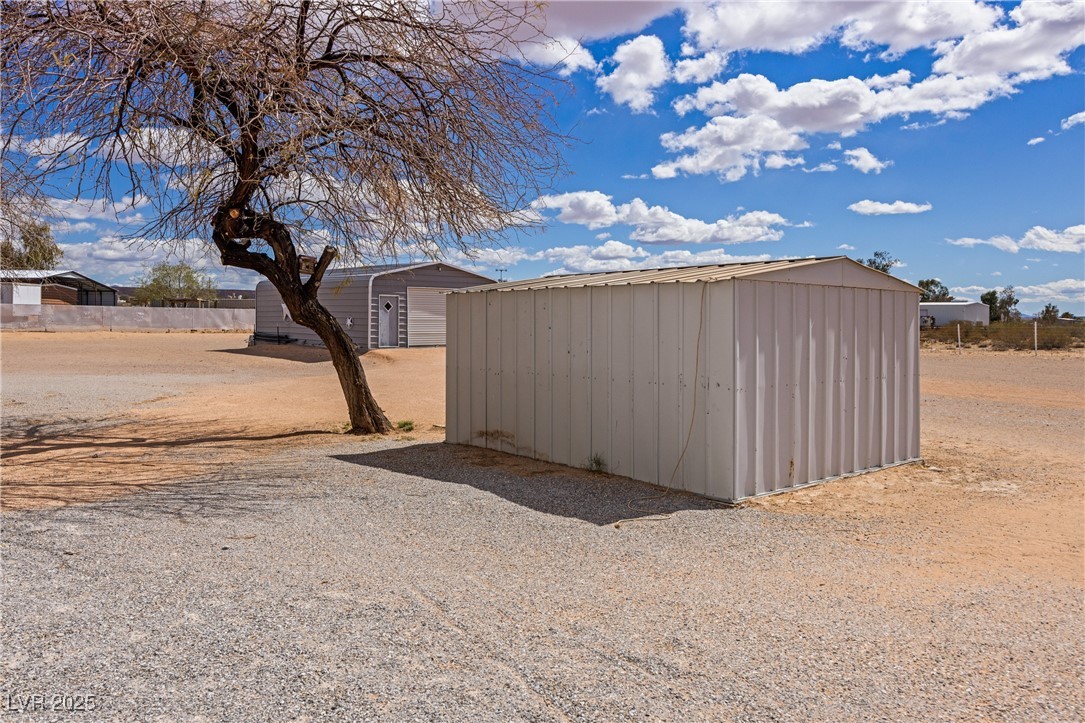 2474 Yamashita Street Property Photo 46