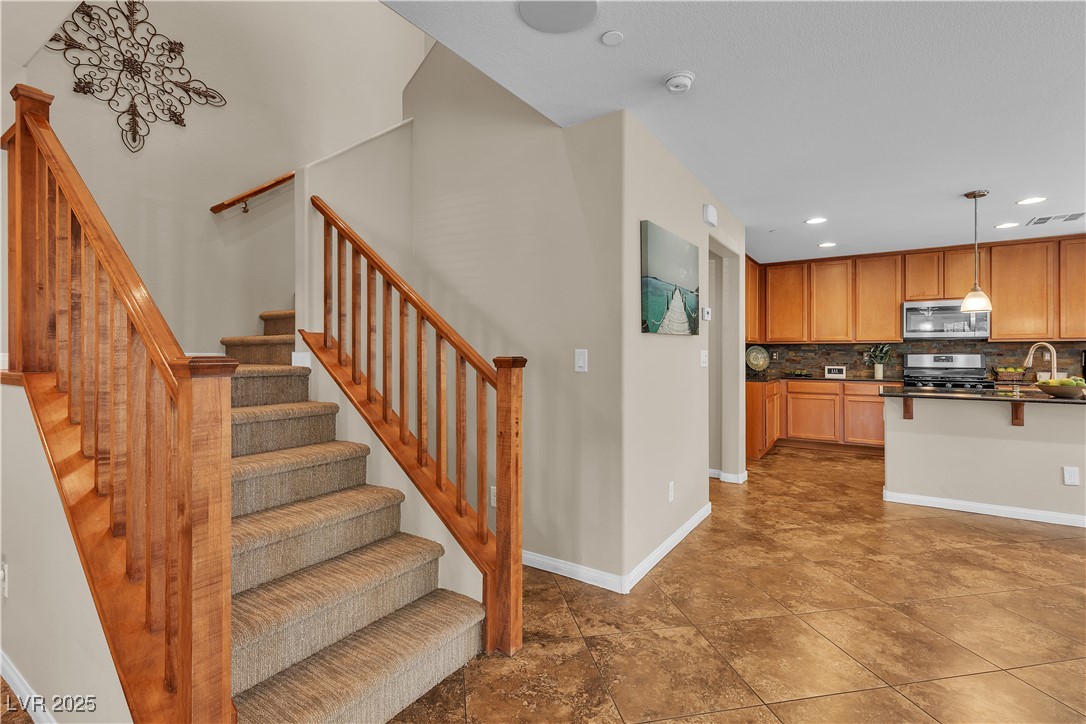2376 Via Firenze Property Photo 8
