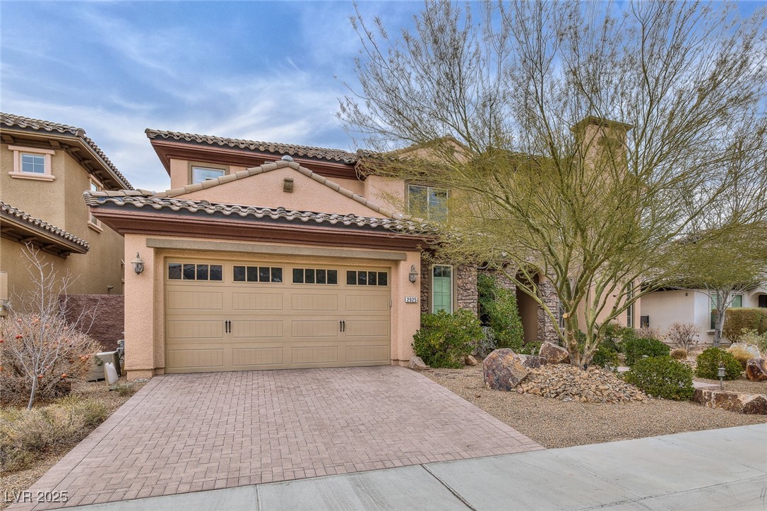 2925 Montmorency Street Property Photo