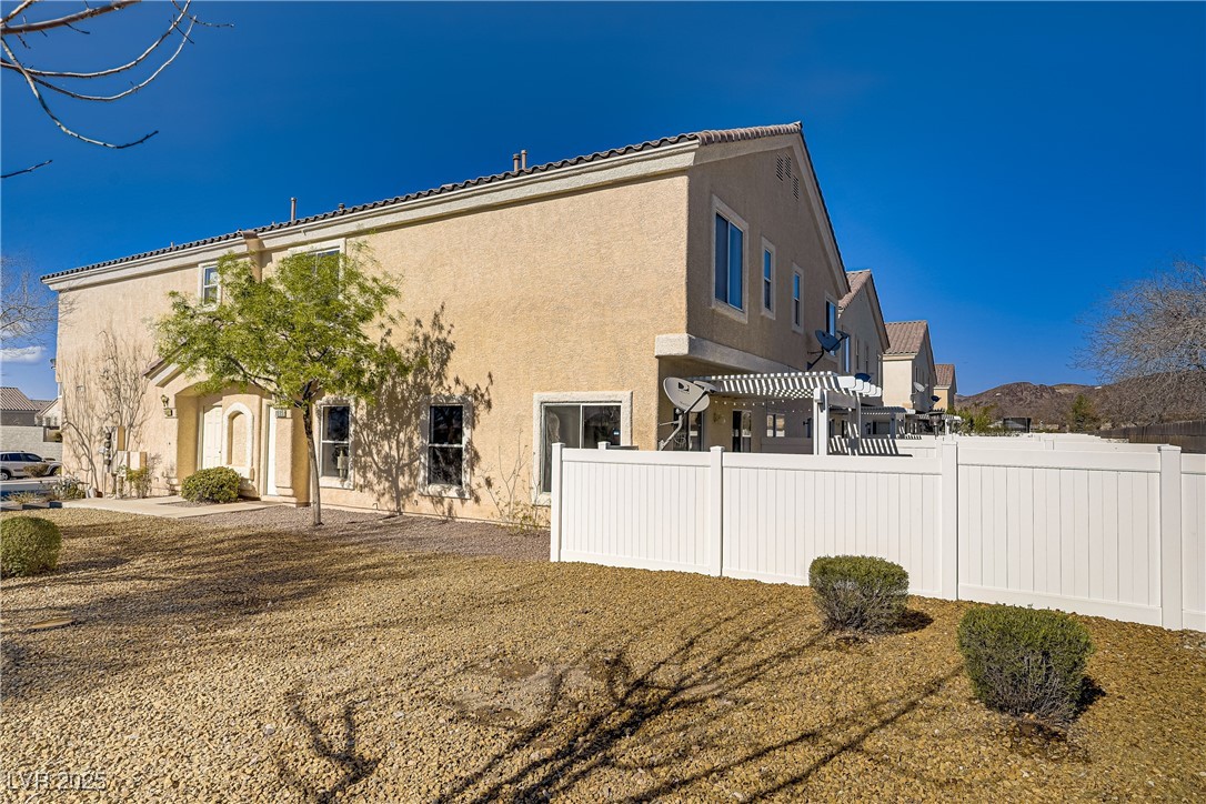 1595 Lefty Garcia Way Property Photo