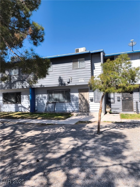 2515 Donna Street B Property Photo