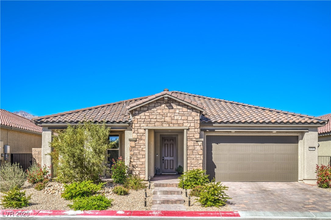 6593 Corsari Ridge Street Property Photo