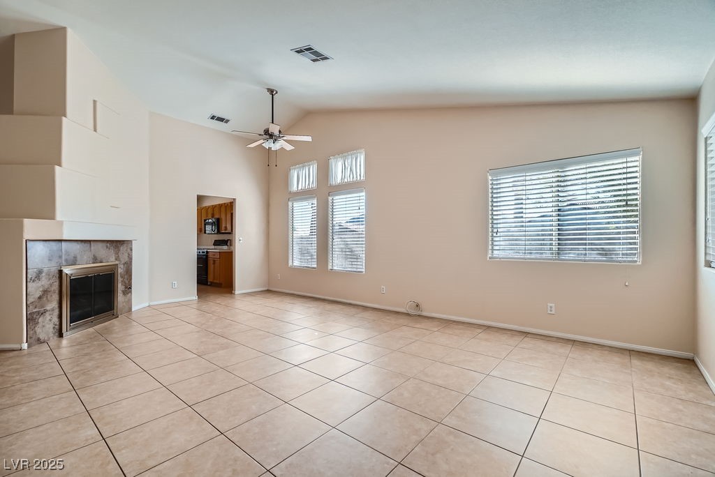 914 Calico Brook Drive Property Photo 5