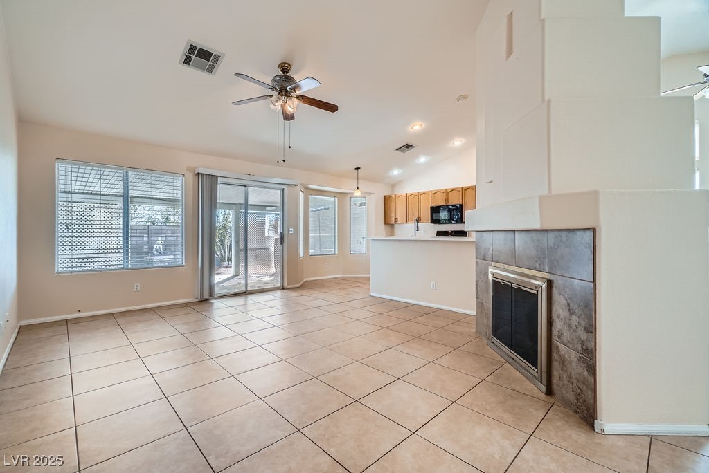 914 Calico Brook Drive Property Photo 10