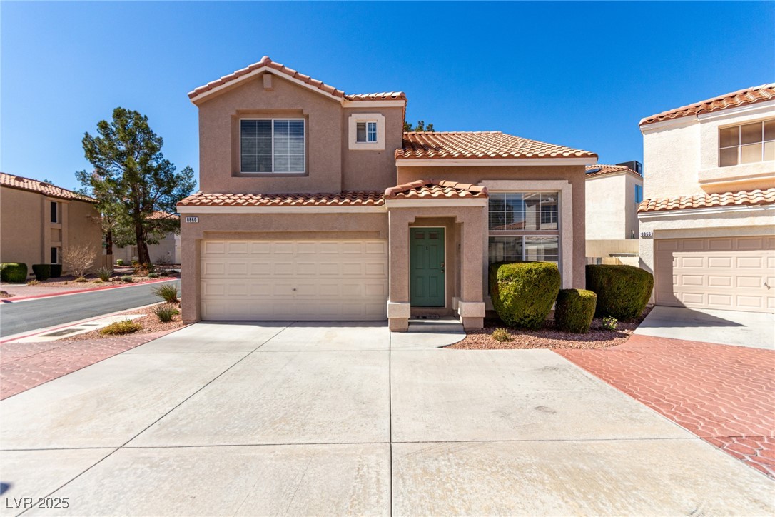 8860 Hampton Green Avenue Property Photo
