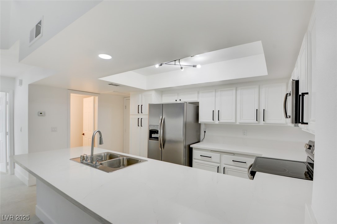 2716 Ferrin Road Property Photo 4