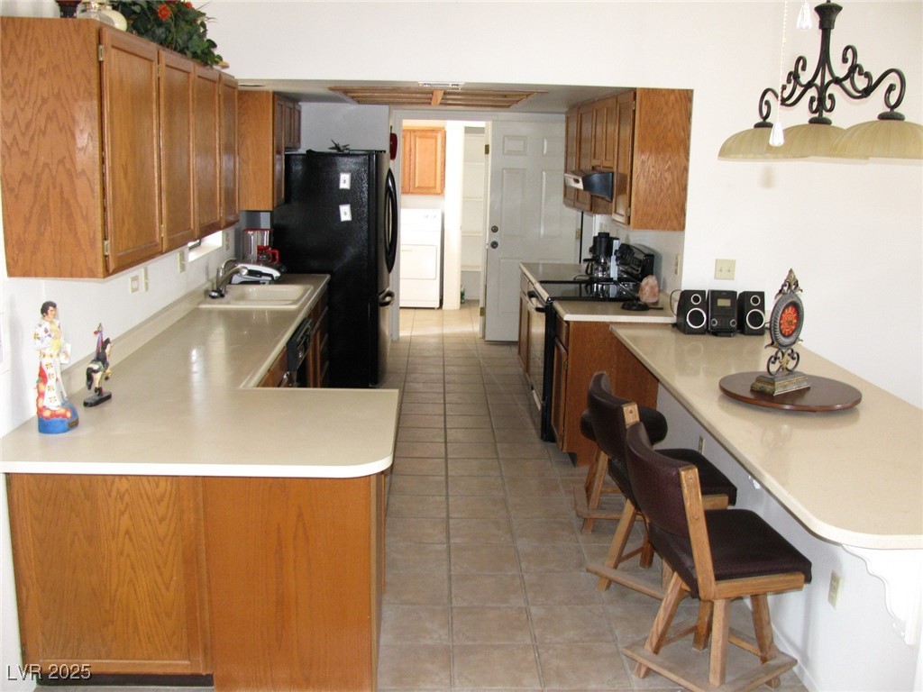 1081 Pluto Street Property Photo 7