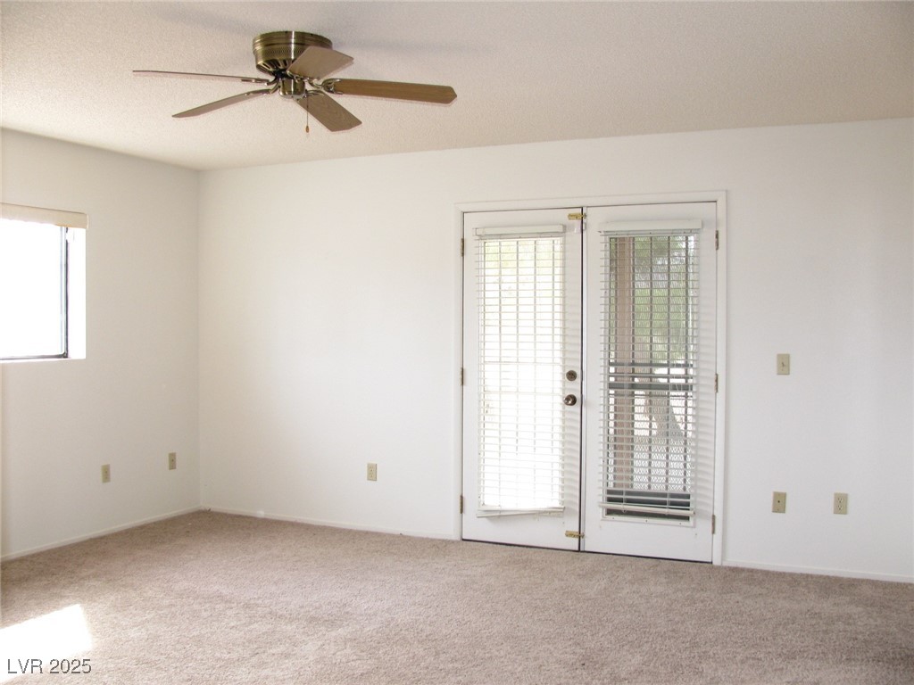 1081 Pluto Street Property Photo 31