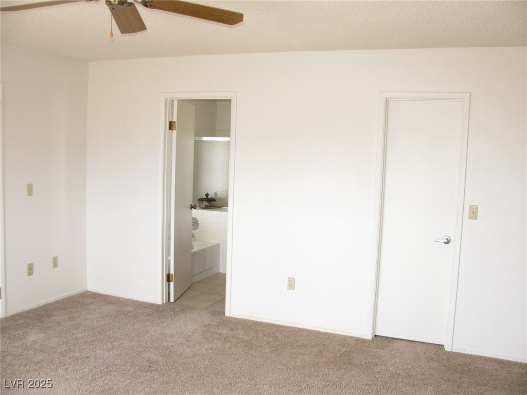 1081 Pluto Street Property Photo 32