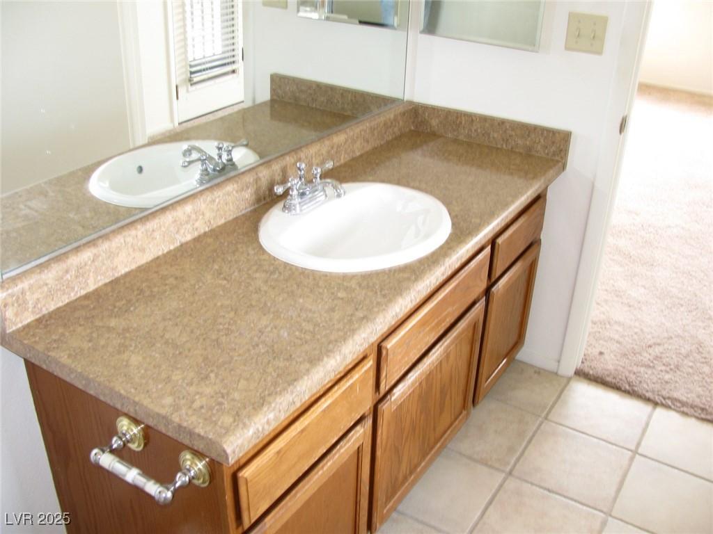 1081 Pluto Street Property Photo 36