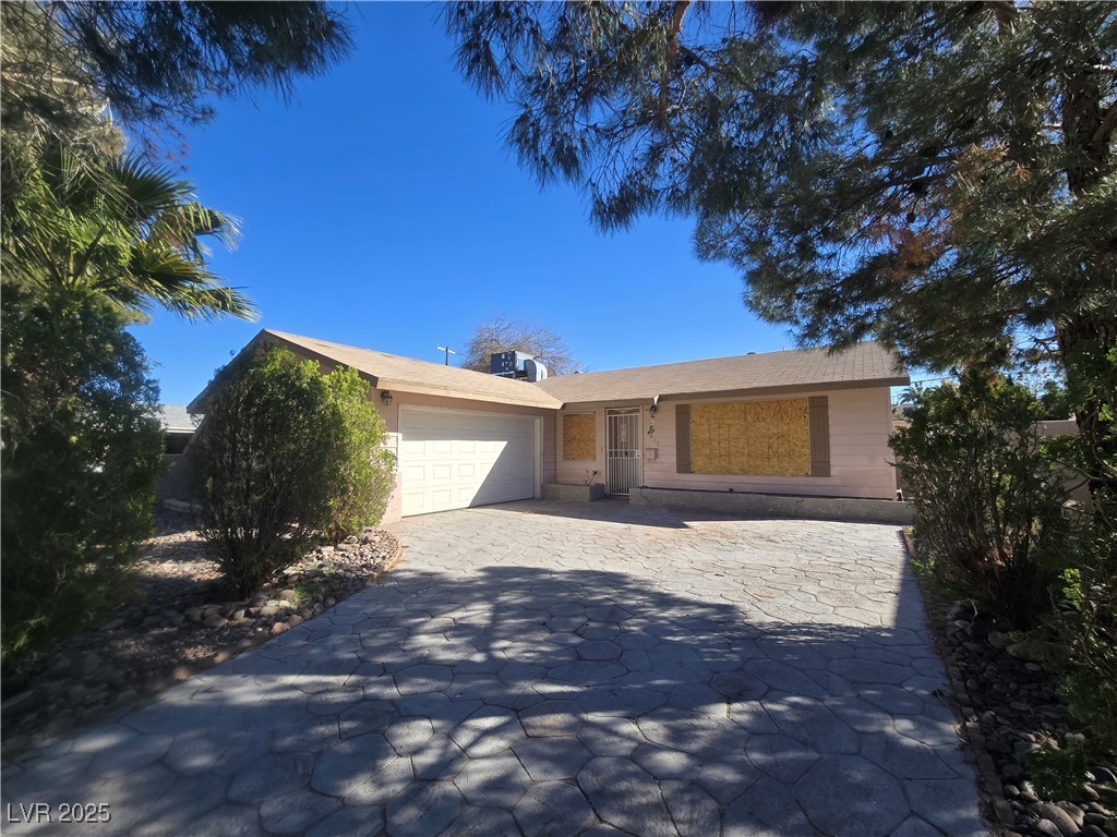 Hyde Park Real Estate Listings Main Image