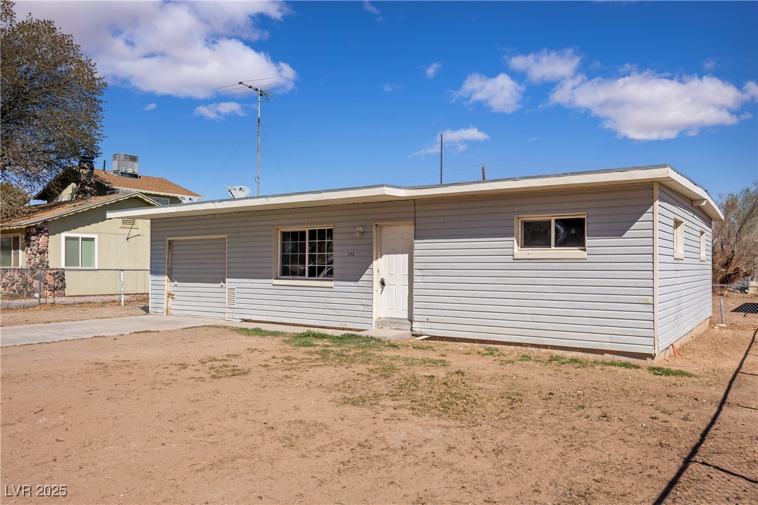 352 Cox Avenue Property Photo 4