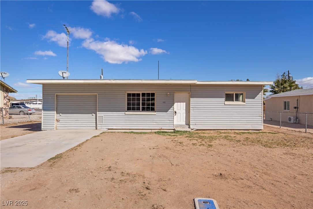 352 Cox Avenue Property Photo 5