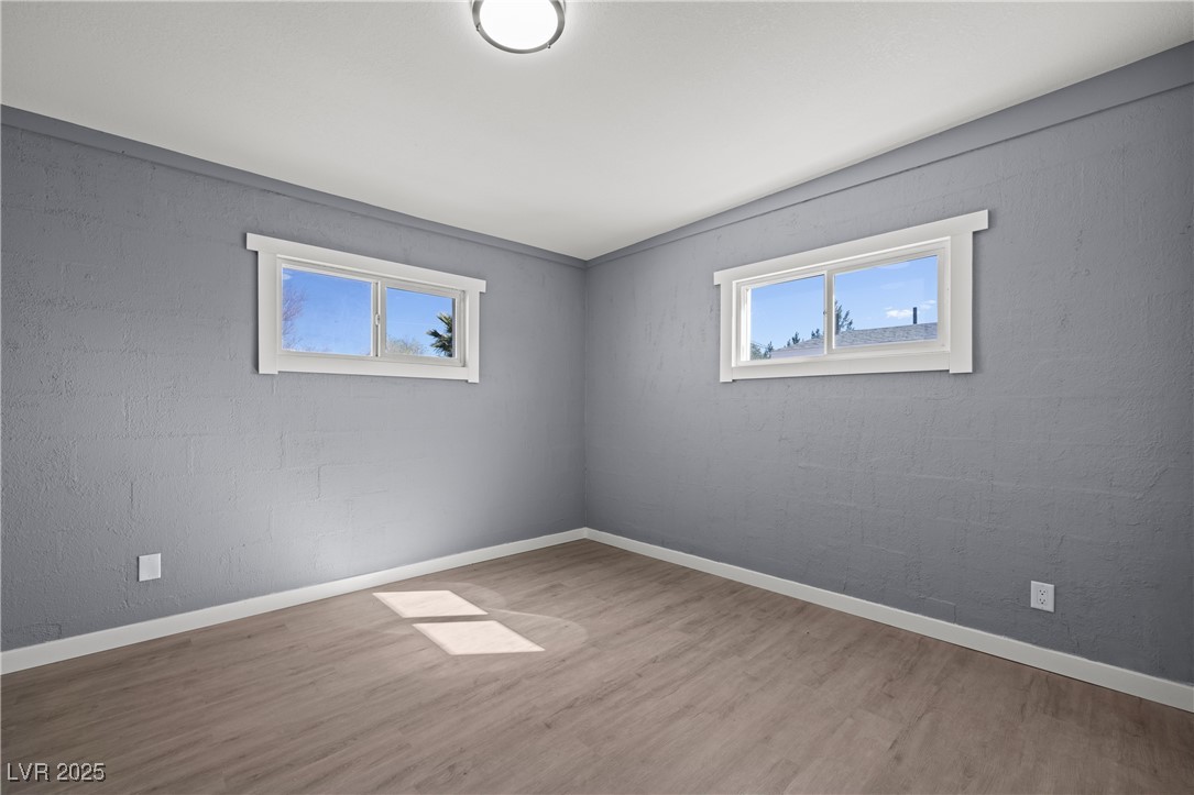 352 Cox Avenue Property Photo 22