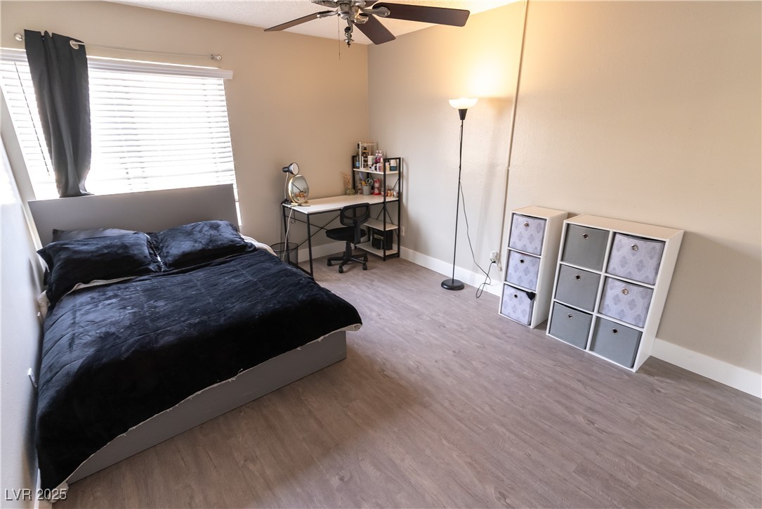 1467 Hialeah Drive D Property Photo 8