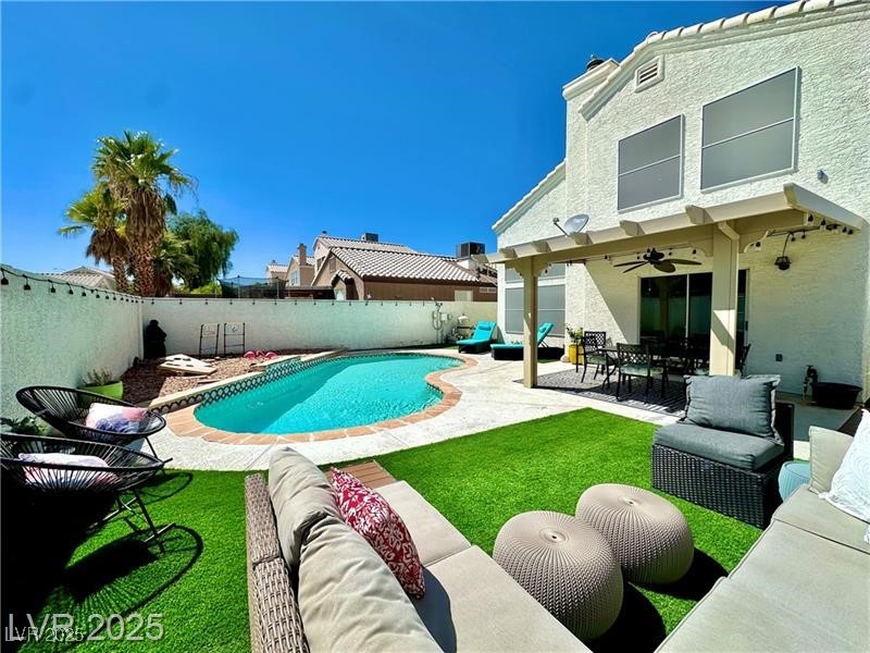 8233 Hydra Lane Property Photo