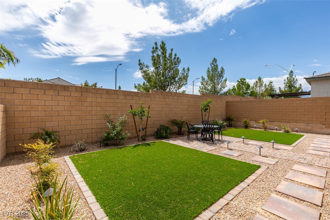 9993 Skye Gazer Avenue Property Photo 37