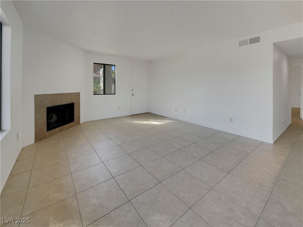 1575 West Warm Springs Road 1111 Property Photo 10