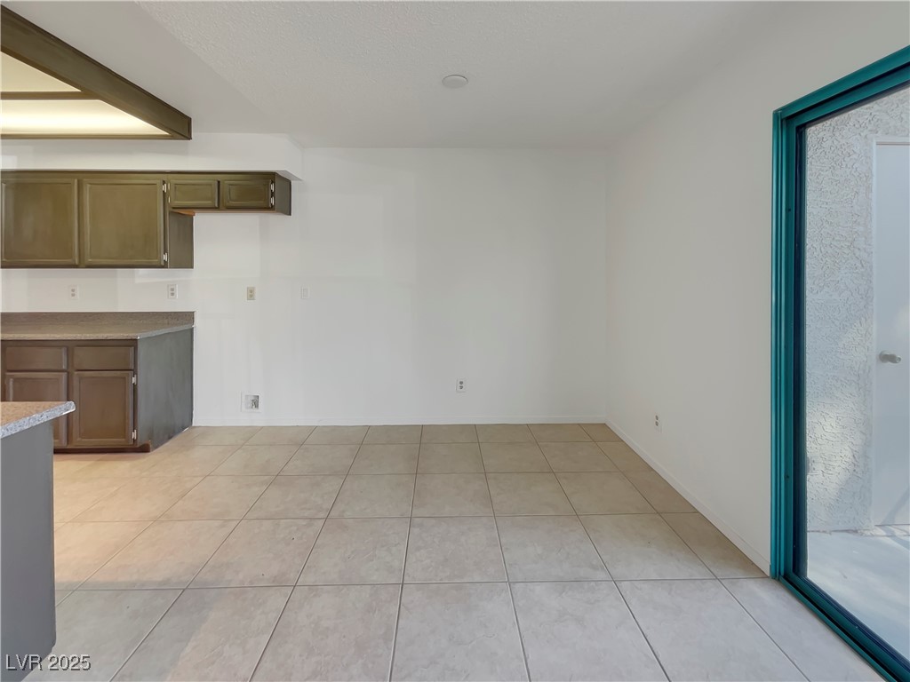 1575 West Warm Springs Road 1111 Property Photo 12