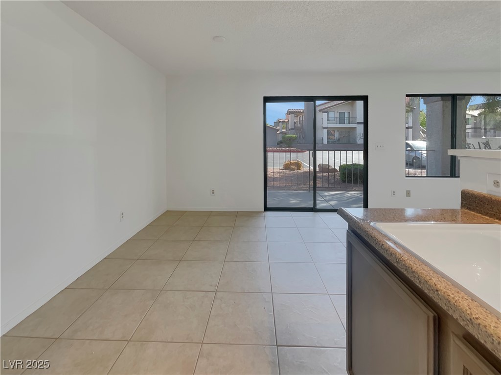 1575 West Warm Springs Road 1111 Property Photo 16