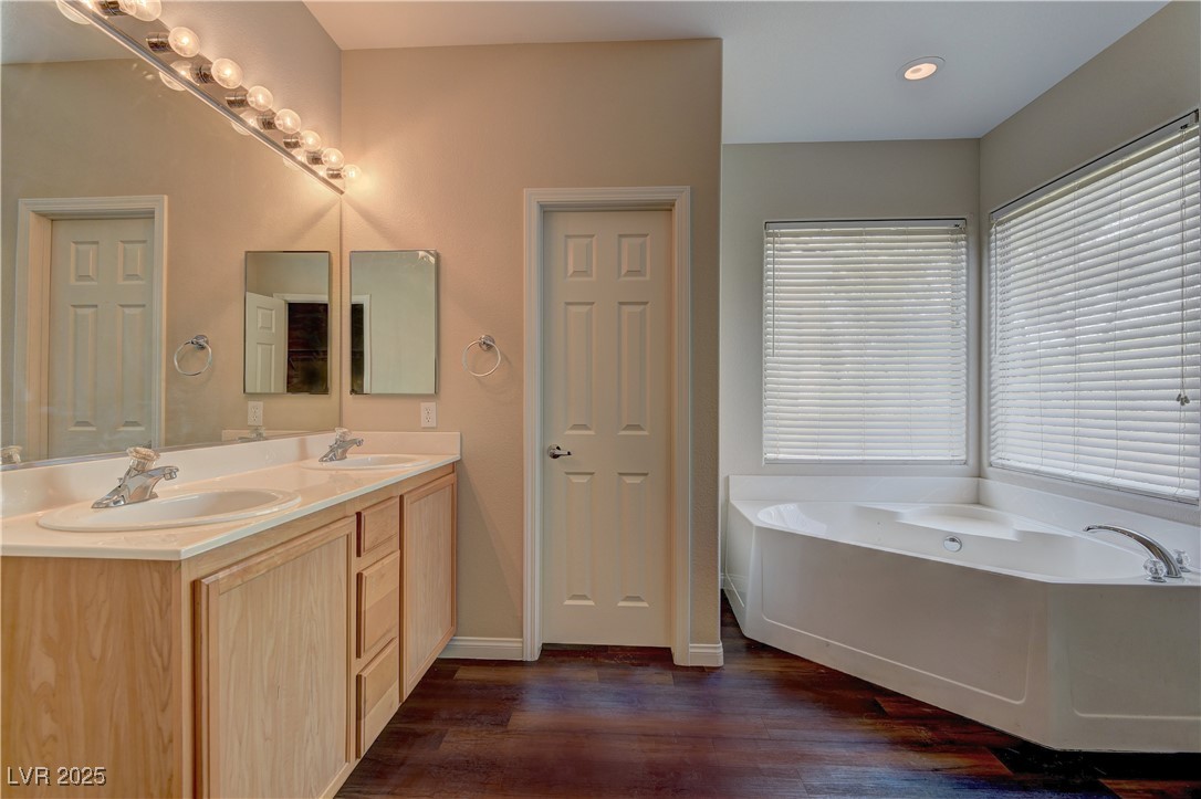 8980 High Horizon Avenue Property Photo 11