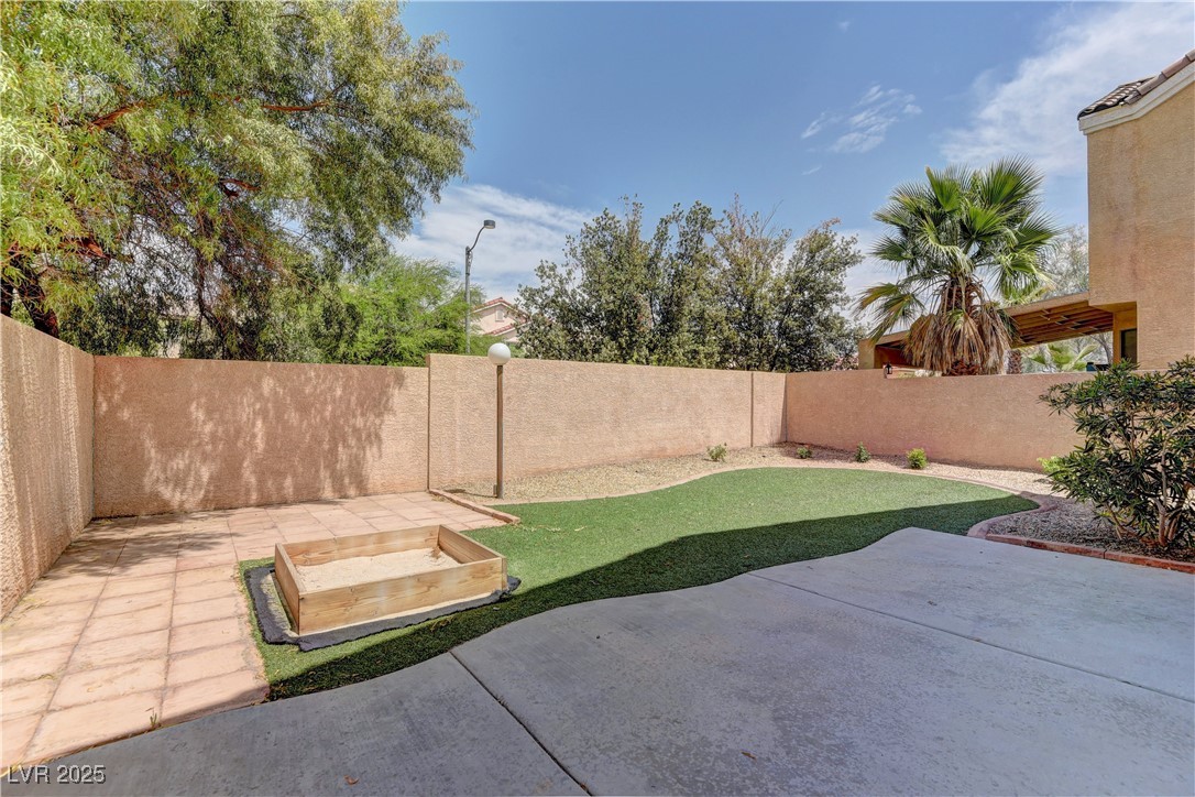 8980 High Horizon Avenue Property Photo 16