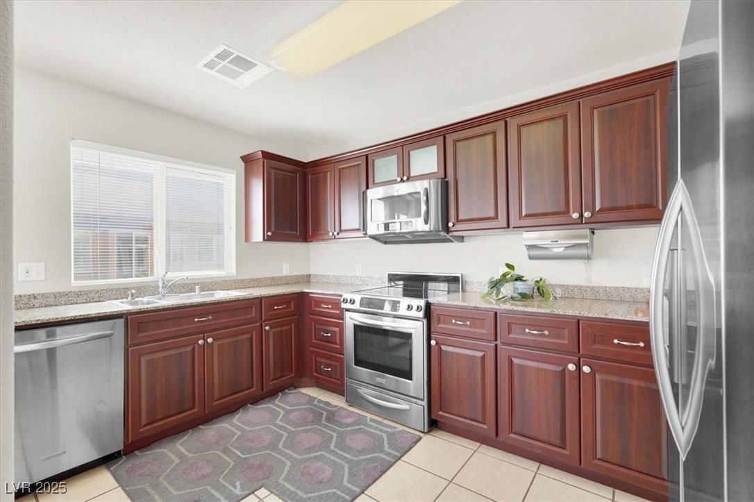 8426 Sluman Court Property Photo 6