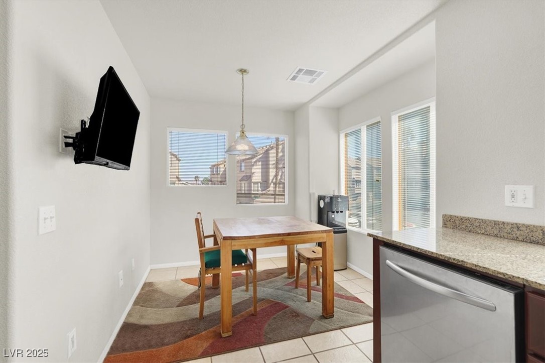 8426 Sluman Court Property Photo 8