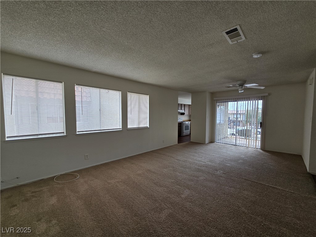 5340 Retablo Avenue C Property Photo 4