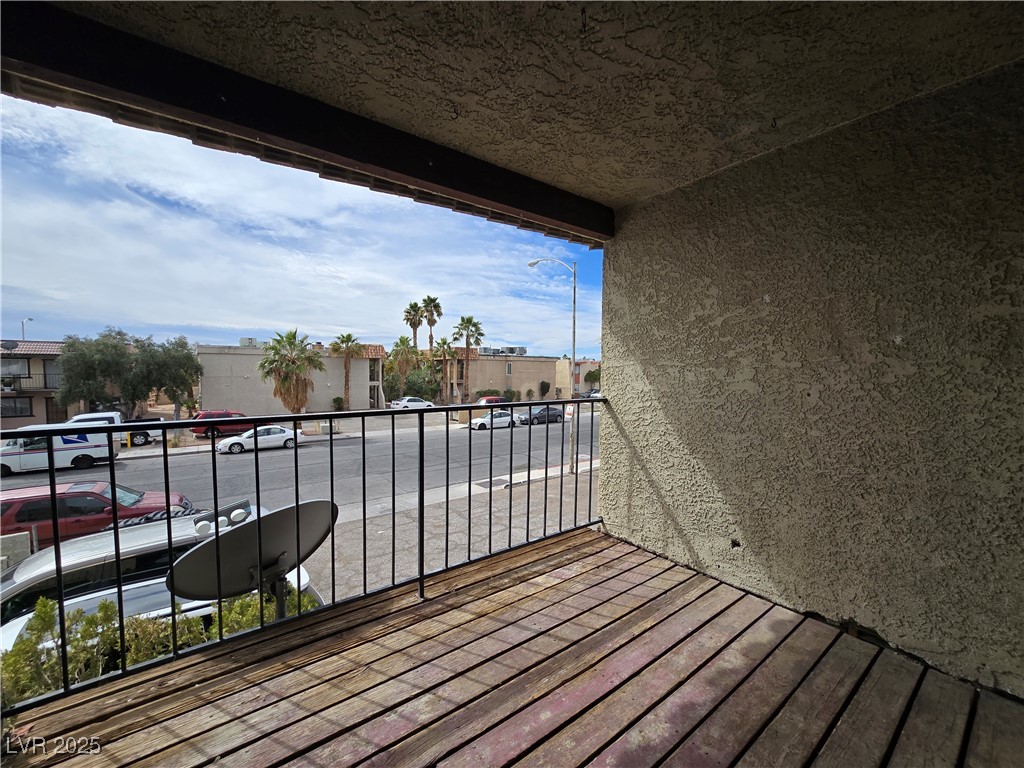 5340 Retablo Avenue C Property Photo 19