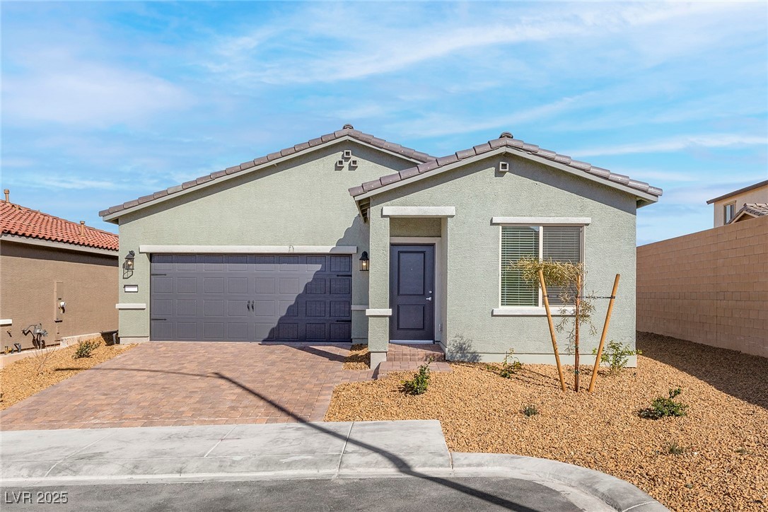 6731 Lotus Vista Court Property Photo