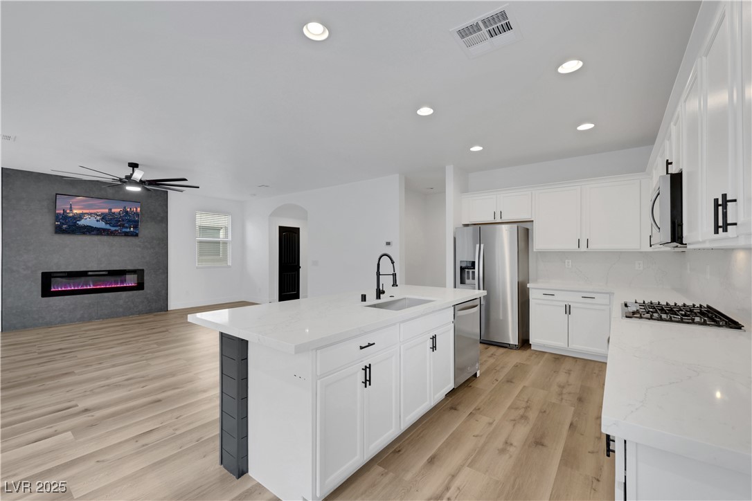8043 Tank Loop Street Property Photo