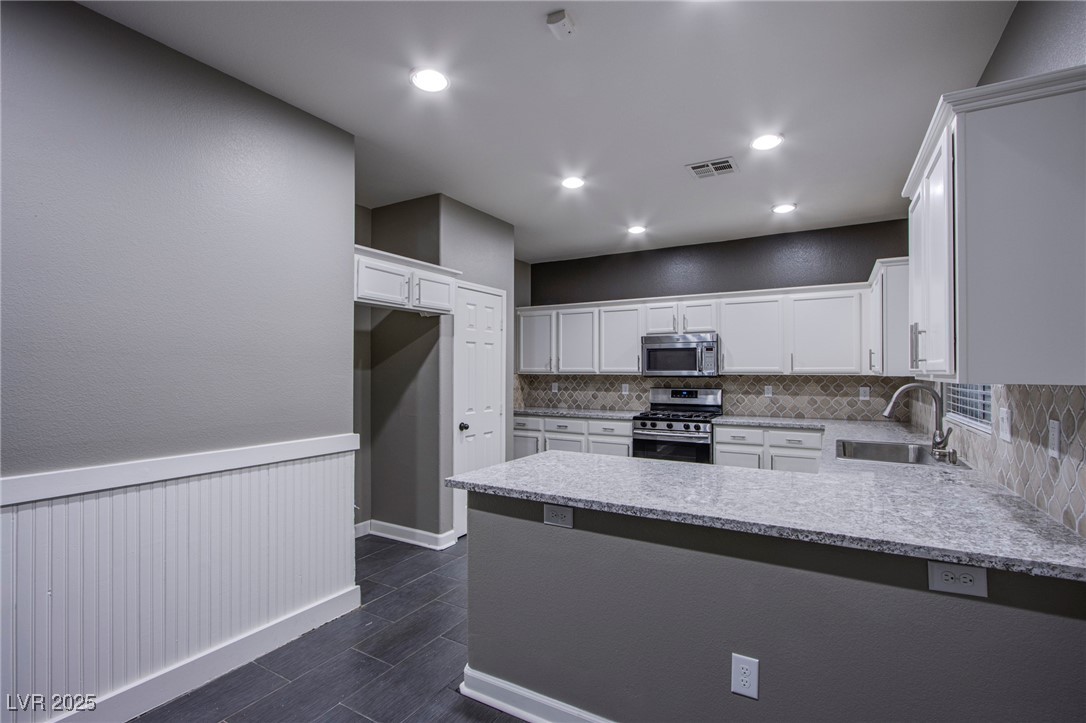 913 Evening Fawn Drive Property Photo 7
