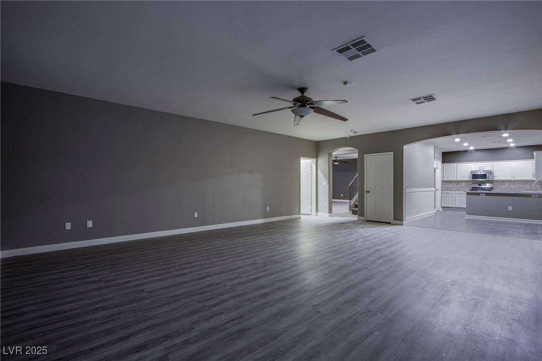 913 Evening Fawn Drive Property Photo 11
