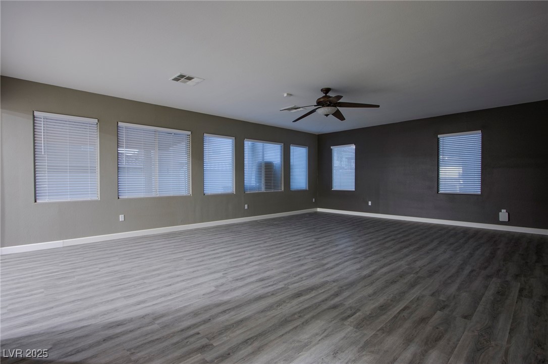 913 Evening Fawn Drive Property Photo 12
