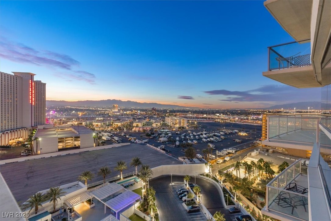 2700 Las Vegas Boulevard 1301 Property Photo 2