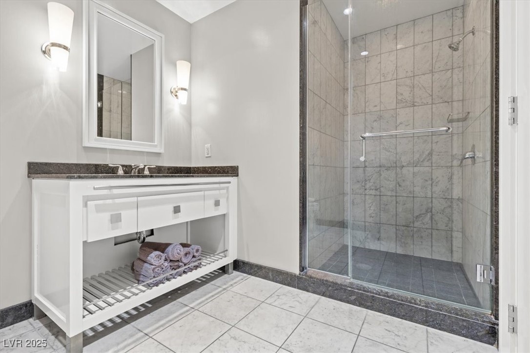 2700 Las Vegas Boulevard 1301 Property Photo 19