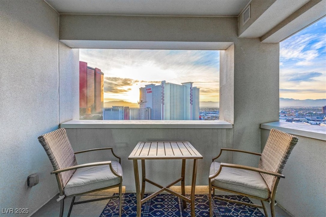 2700 Las Vegas Boulevard 1301 Property Photo 41