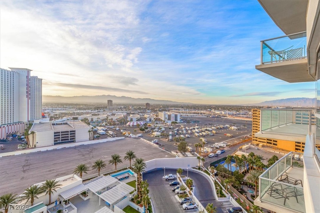 2700 Las Vegas Boulevard 1301 Property Photo 90