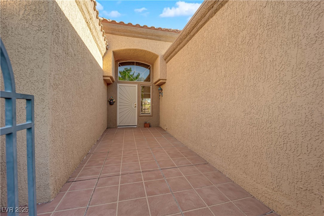 9013 Litchfield Avenue Property Photo 5