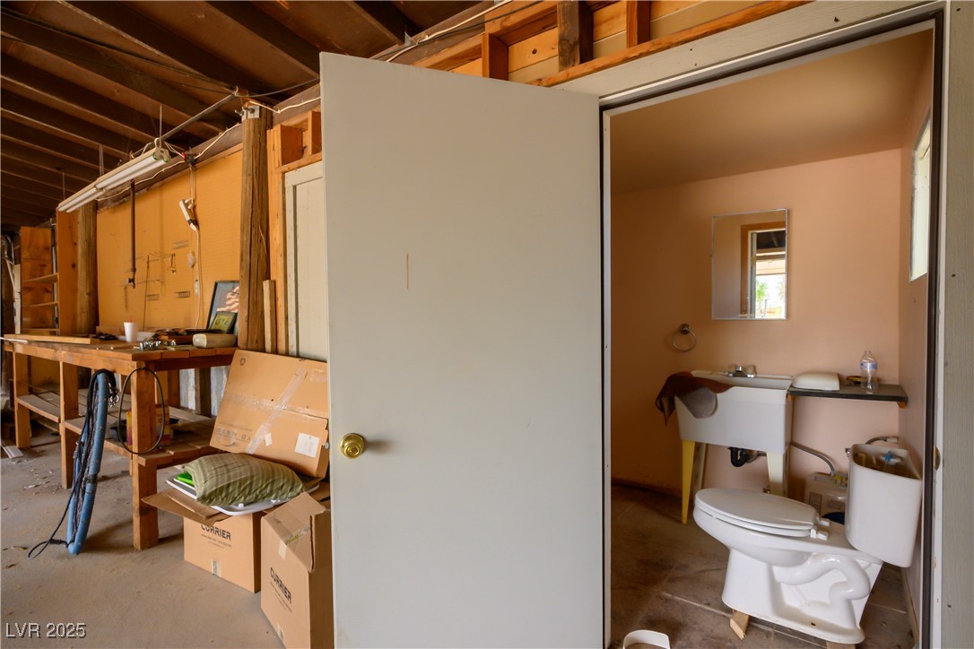 2417 East Anvil Road Property Photo 18