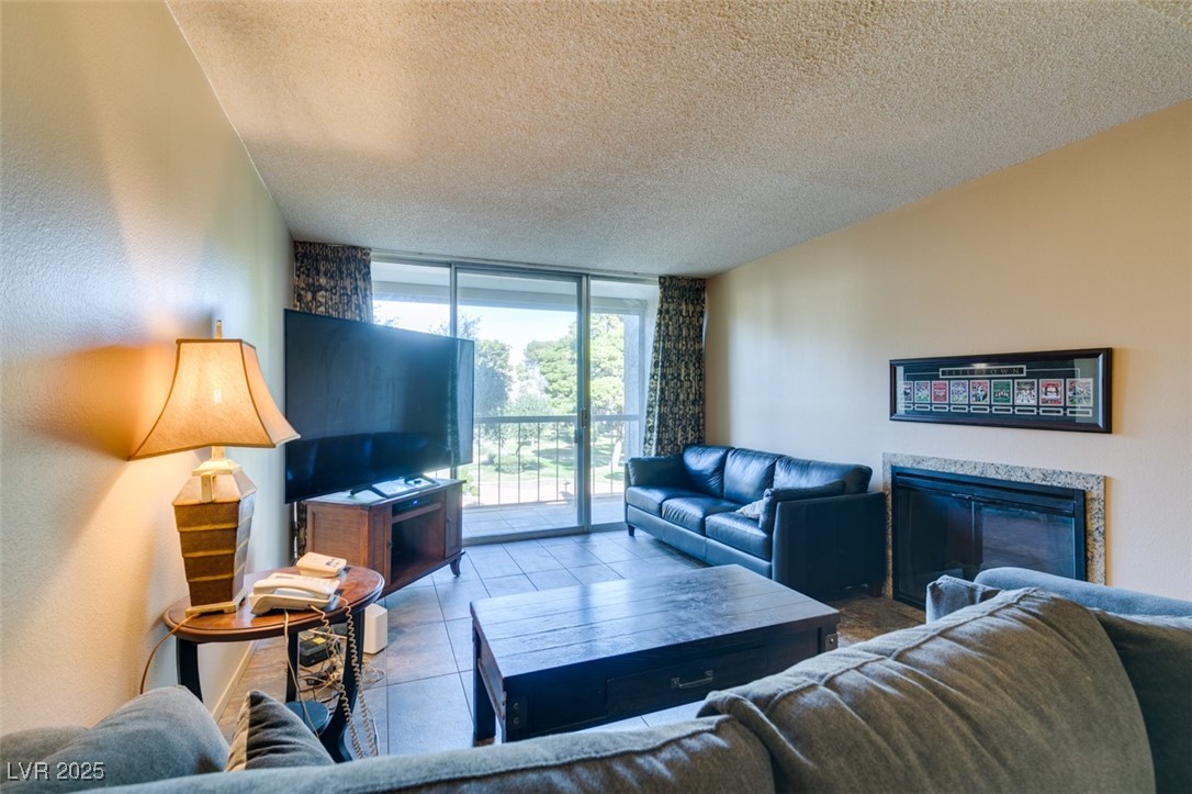 730 South Royal Crest Circle 426 Property Photo 10