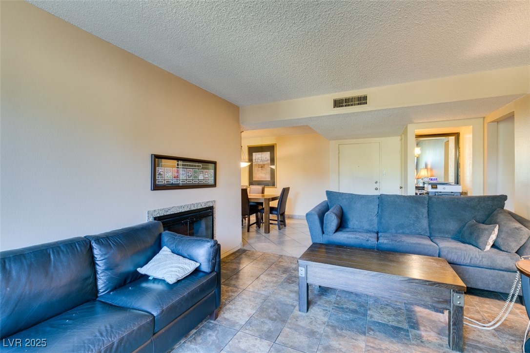 730 South Royal Crest Circle 426 Property Photo 14